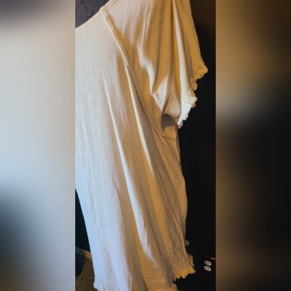 Umgee Linen Fringe Hem Dress with pockets - Picture 3 of 5